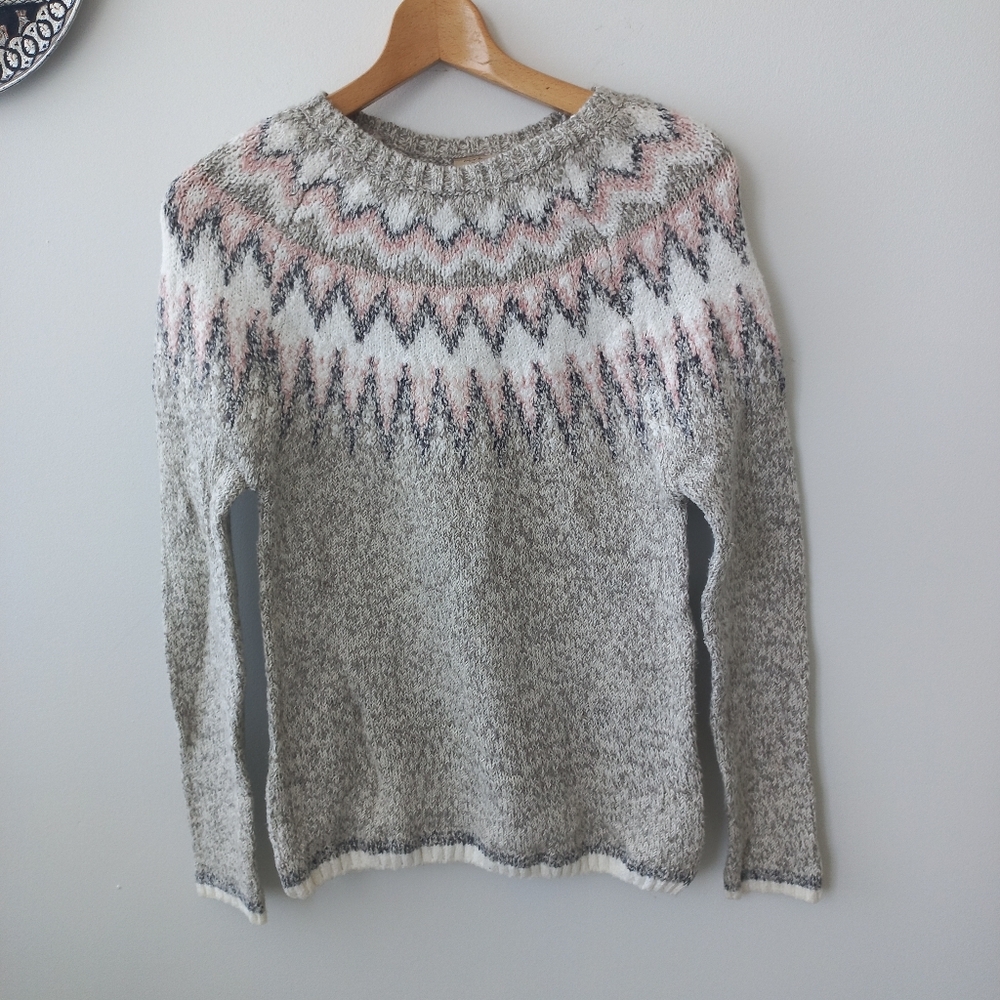 Wind River Women's Heritage Cozy Gray/Pink Patterned Sweater Size M US